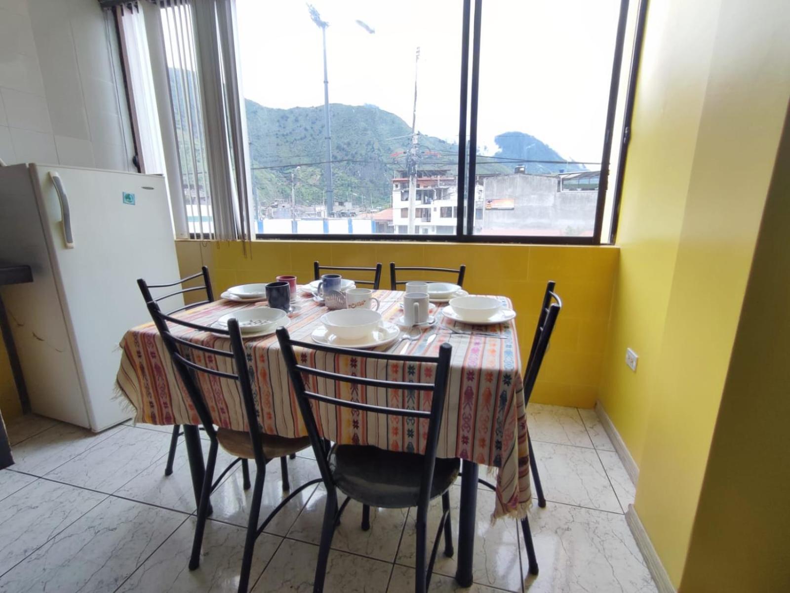 Mayra'S Apartments And Spanish School Baños Εξωτερικό φωτογραφία