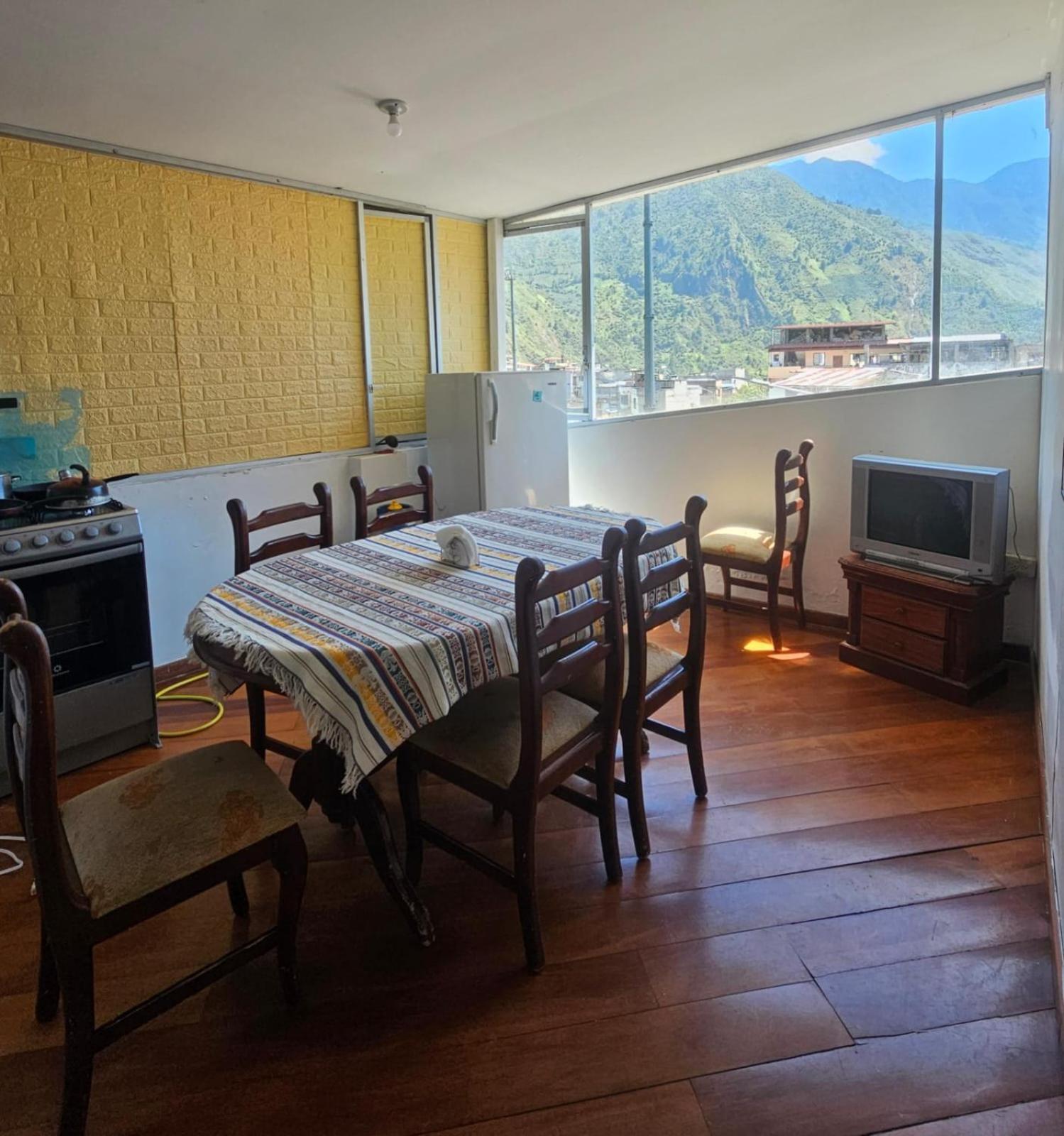 Mayra'S Apartments And Spanish School Baños Εξωτερικό φωτογραφία