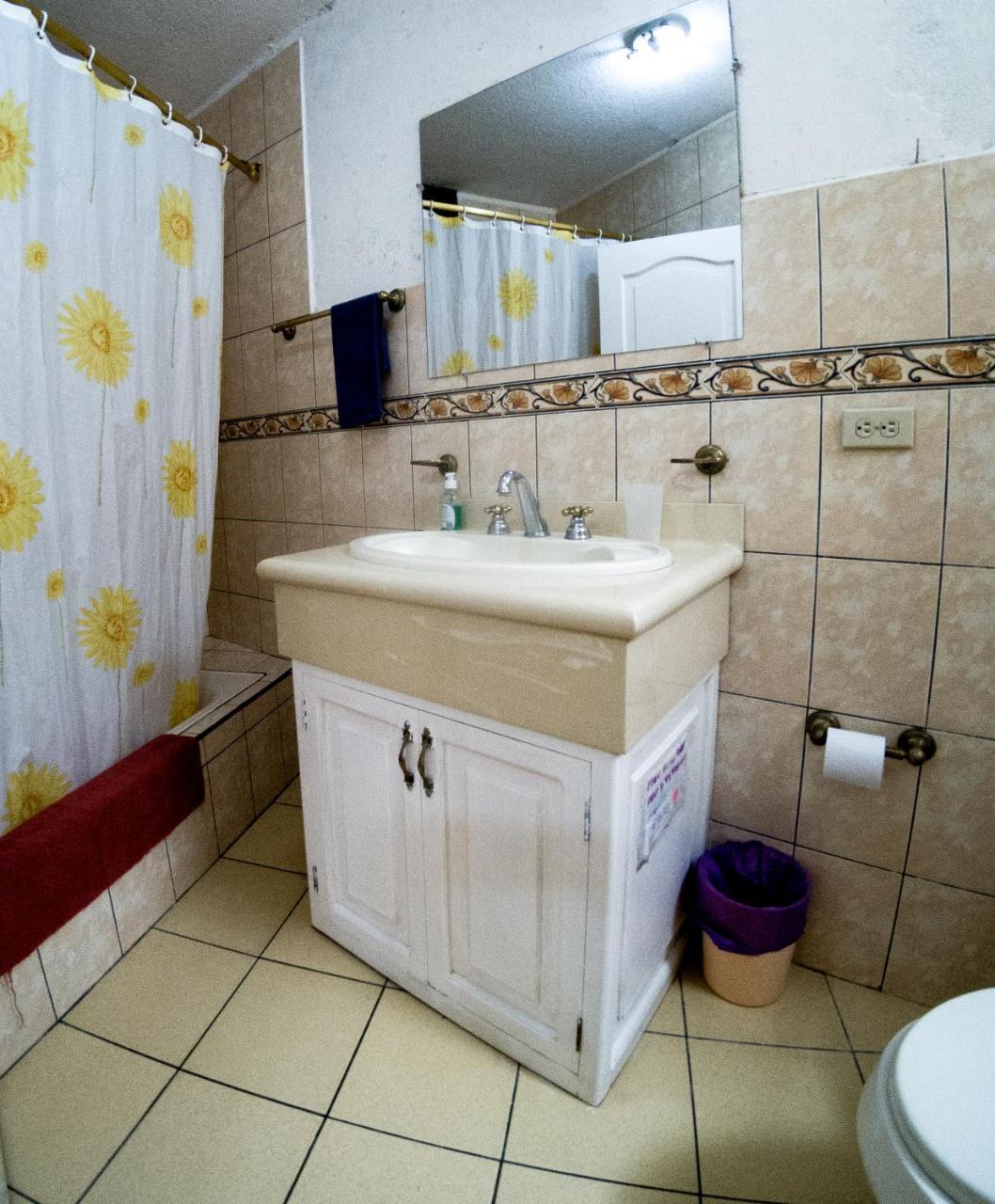 Mayra'S Apartments And Spanish School Baños Εξωτερικό φωτογραφία